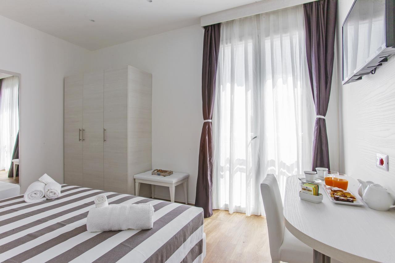 Hotel Houston Suites Rimini Kültér fotó