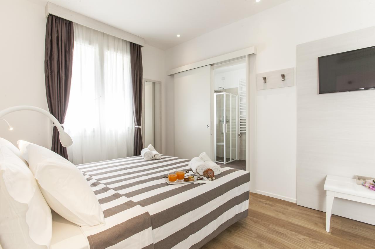 Hotel Houston Suites Rimini Kültér fotó