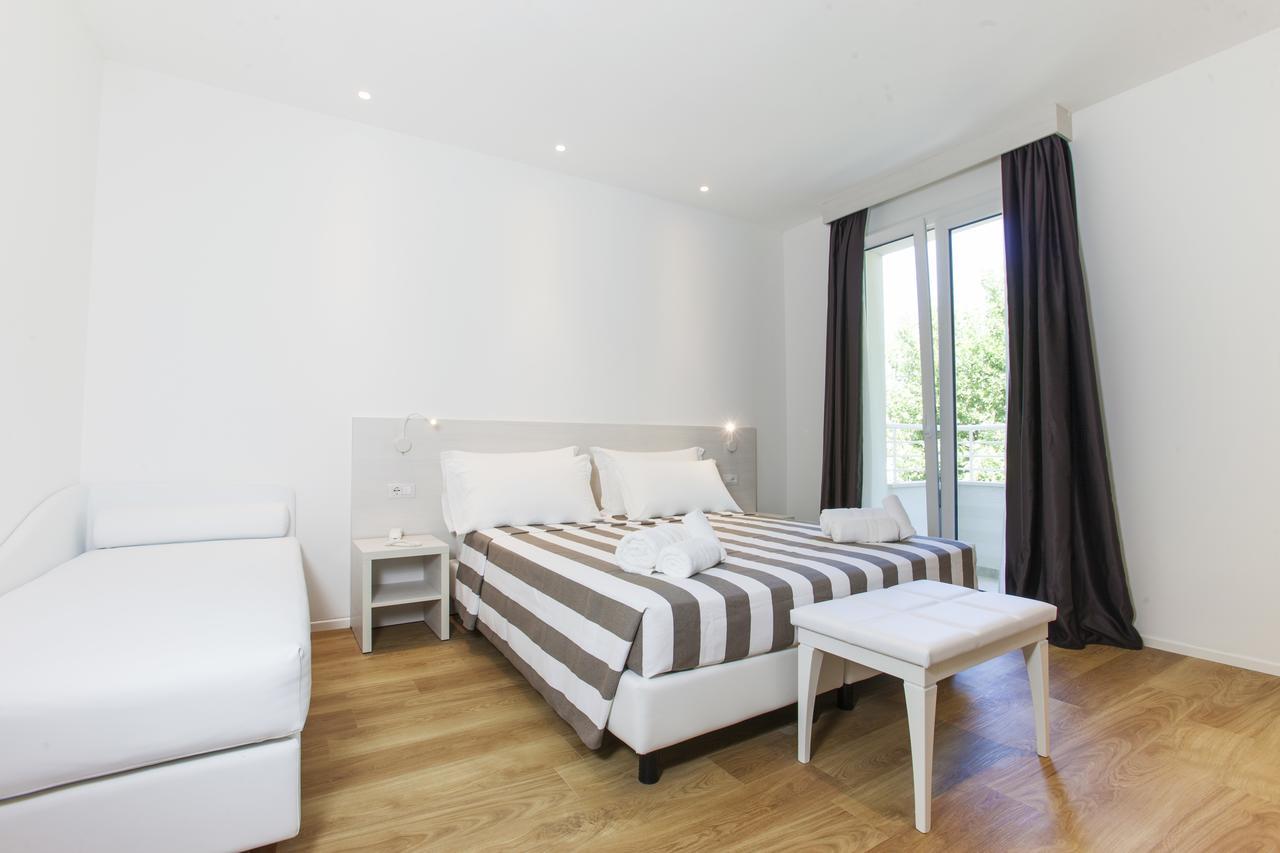 Hotel Houston Suites Rimini Kültér fotó