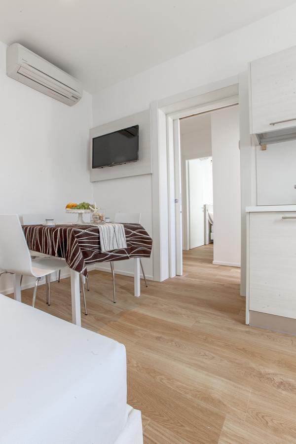 Hotel Houston Suites Rimini Kültér fotó