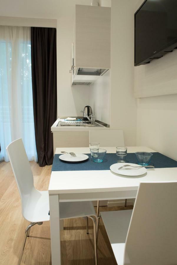 Hotel Houston Suites Rimini Kültér fotó